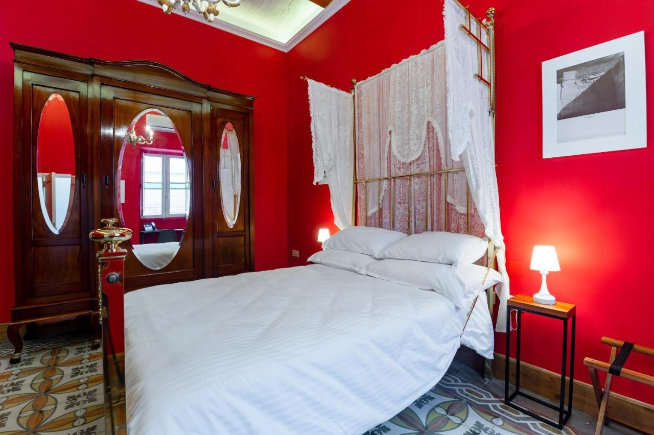 Monreal Boutique Townhouse - R024Rm4 Hotel Паола Екстериор снимка